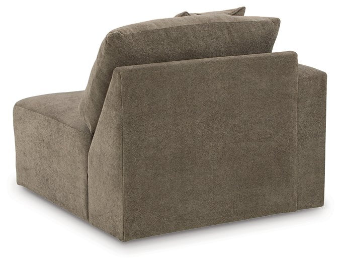 Raeanna 3-Piece Sectional Sofa with Chaise - World Furniture Gallery (Newark, CA)