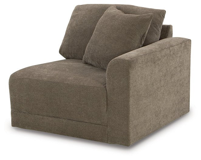 Raeanna Sectional Loveseat - World Furniture Gallery (Newark, CA)