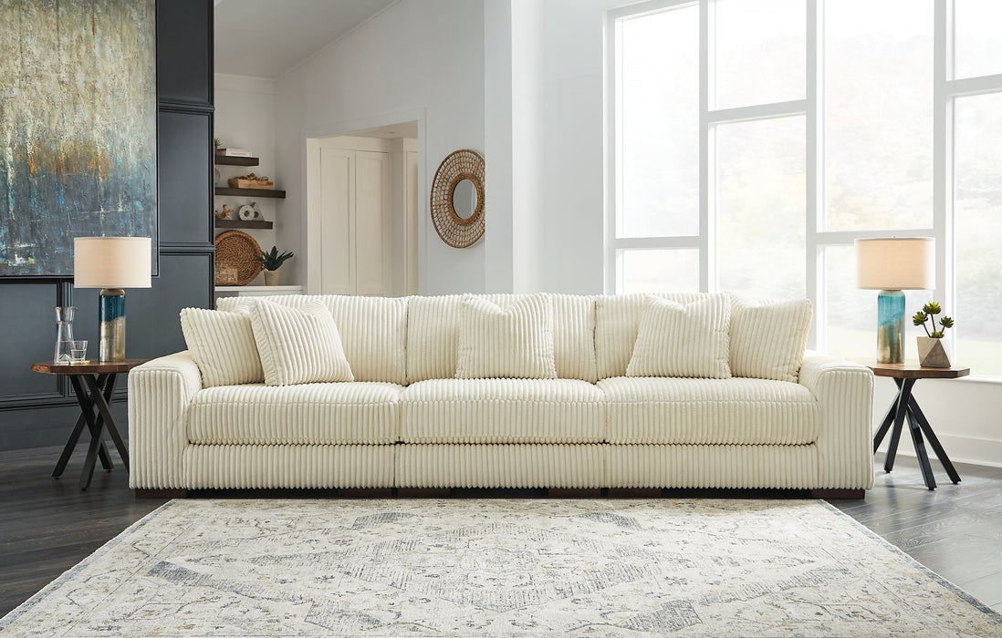 Lindyn Sectional - World Furniture Gallery (Newark, CA)