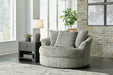 Lindyn Oversized Swivel Accent Chair - World Furniture Gallery (Newark, CA)