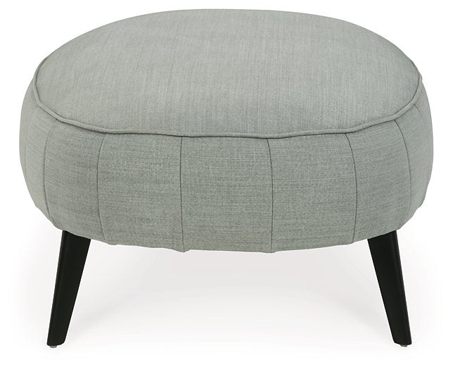 Hollyann Oversized Accent Ottoman - World Furniture Gallery (Newark, CA)