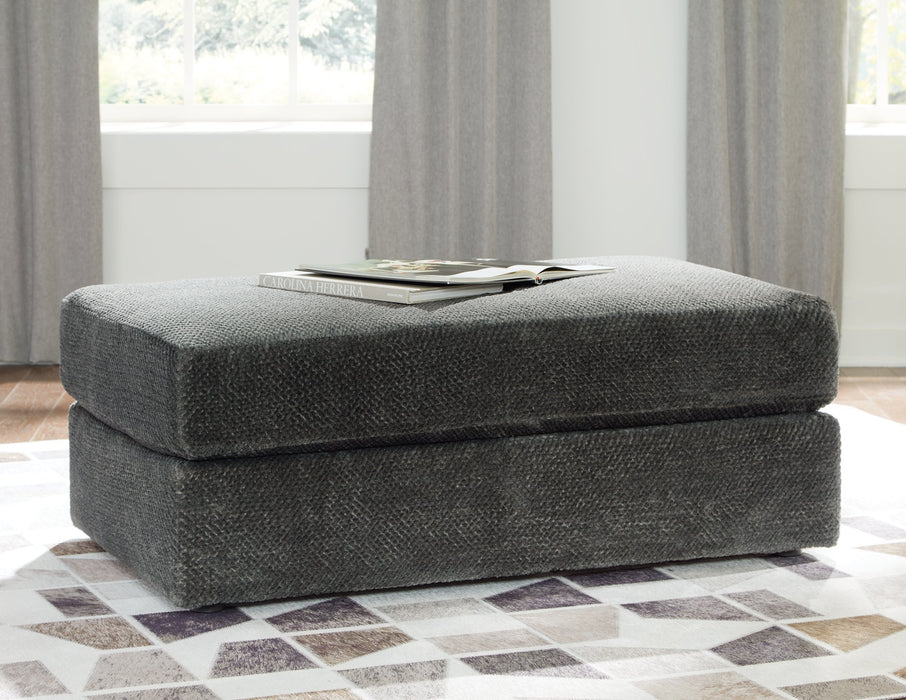 Karinne Oversized Accent Ottoman - World Furniture Gallery (Newark, CA)