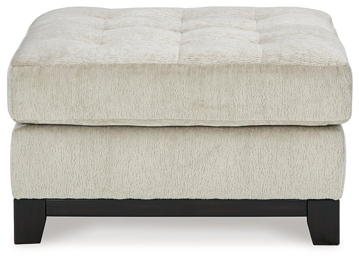 Maxon Place Oversized Accent Ottoman - World Furniture Gallery (Newark, CA)