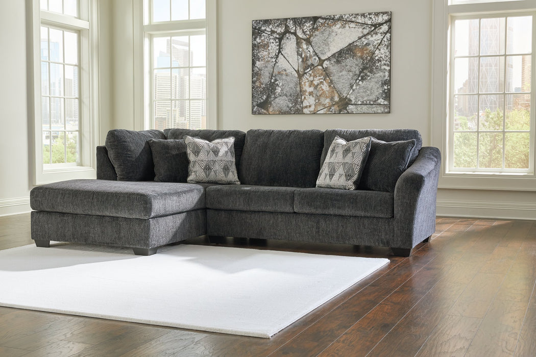 Biddeford 2-Piece Sectional with Chaise - World Furniture Gallery (Newark, CA)