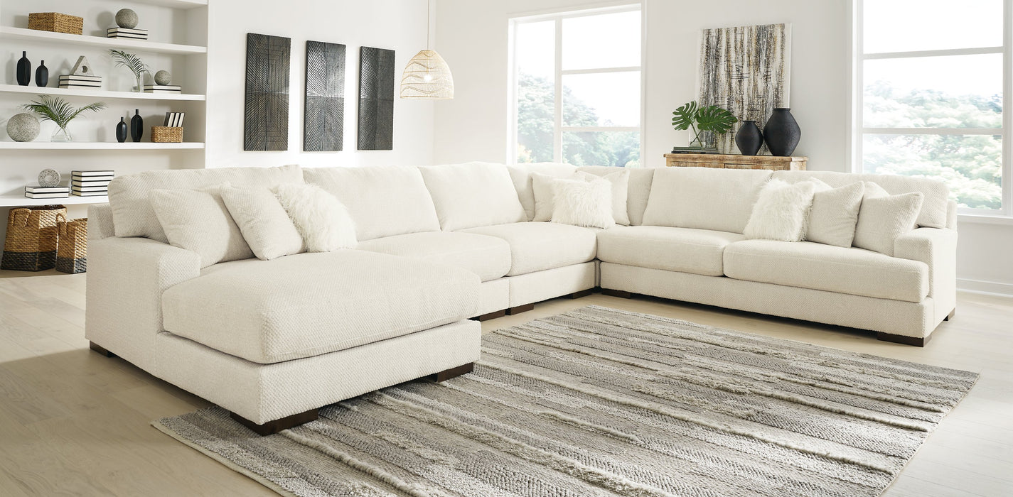 Zada Sectional with Chaise - World Furniture Gallery (Newark, CA)