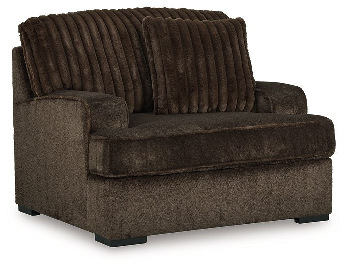 Aylesworth Upholstery Package - World Furniture Gallery (Newark, CA)