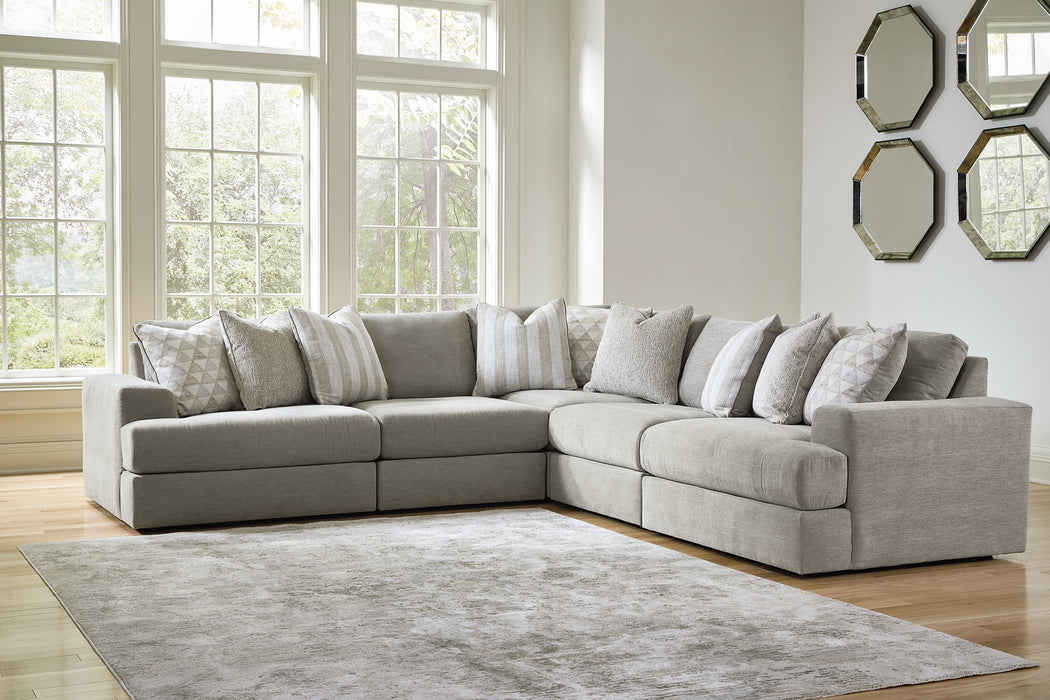 Avaliyah Sectional - World Furniture Gallery (Newark, CA)