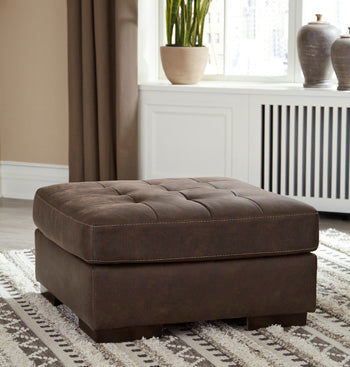 Maderla Oversized Accent Ottoman - World Furniture Gallery (Newark, CA)