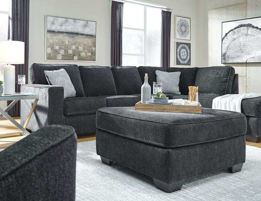 Altari Oversized Accent Ottoman - World Furniture Gallery (Newark, CA)