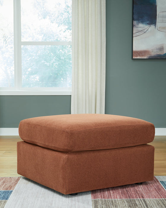 Modmax Oversized Accent Ottoman - World Furniture Gallery (Newark, CA)