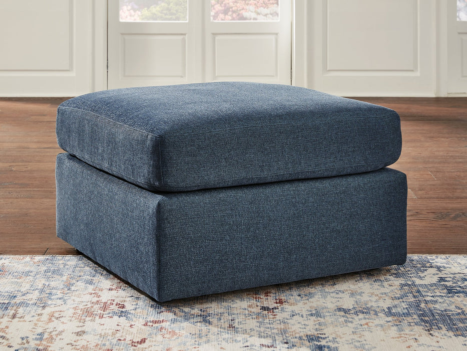 Modmax Oversized Accent Ottoman - World Furniture Gallery (Newark, CA)