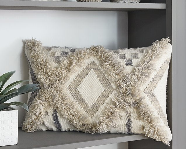 Liviah Pillow (Set of 4) - World Furniture Gallery (Newark, CA)