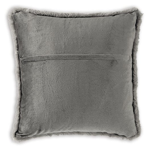 Gariland Pillow - World Furniture Gallery (Newark, CA)