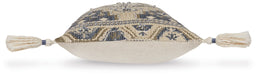 Winbury Pillow (Set of 4) - World Furniture Gallery (Newark, CA)