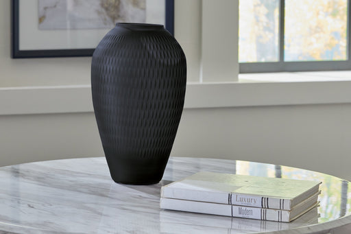 Etney Vase - World Furniture Gallery (Newark, CA)