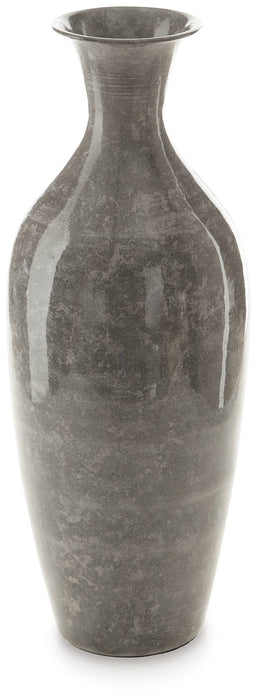 Brockwich Vase - World Furniture Gallery (Newark, CA)