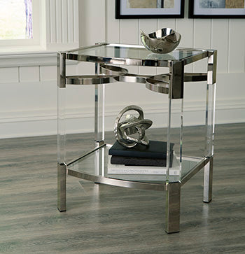 Chaseton Accent Table - World Furniture Gallery (Newark, CA)