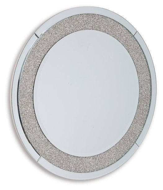 Kingsleigh Accent Mirror - World Furniture Gallery (Newark, CA)