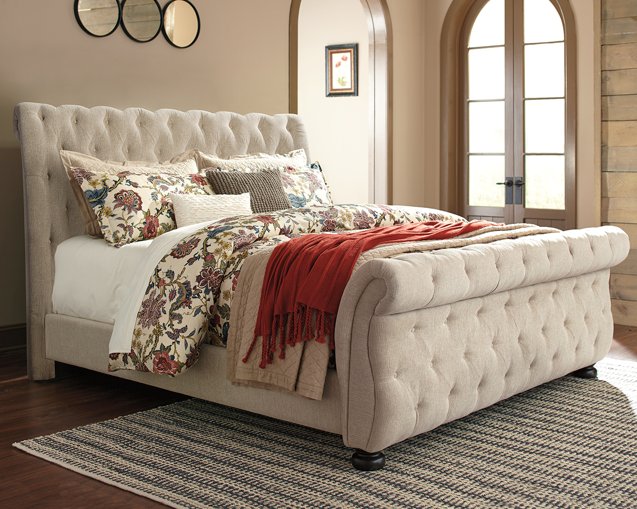 Willenburg Upholstered Bed - World Furniture Gallery (Newark, CA)