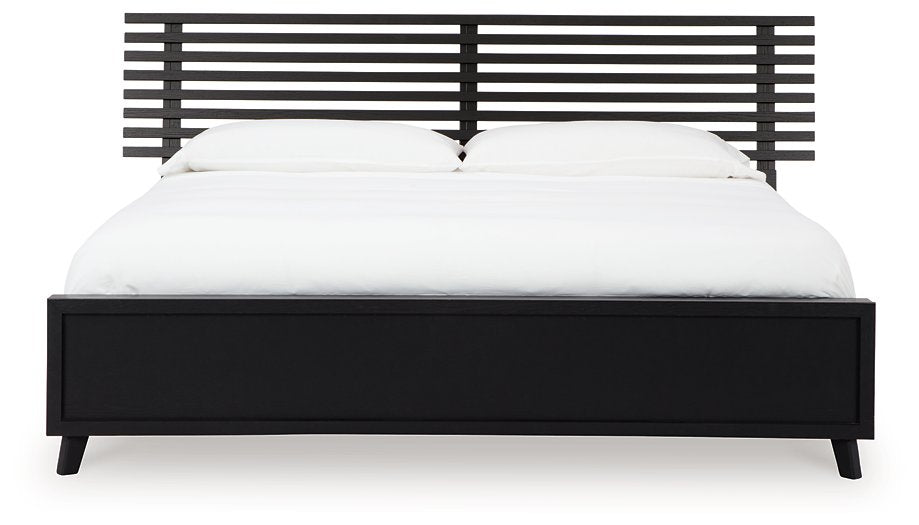 Danziar Slat Bed - World Furniture Gallery (Newark, CA)