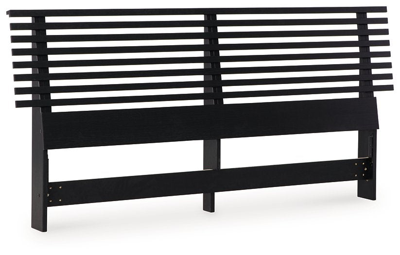 Danziar Slat Bed - World Furniture Gallery (Newark, CA)