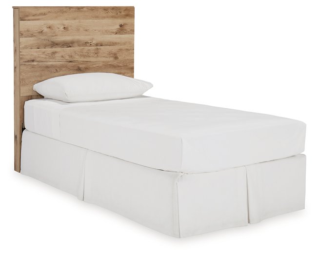 Hyanna Bed - World Furniture Gallery (Newark, CA)