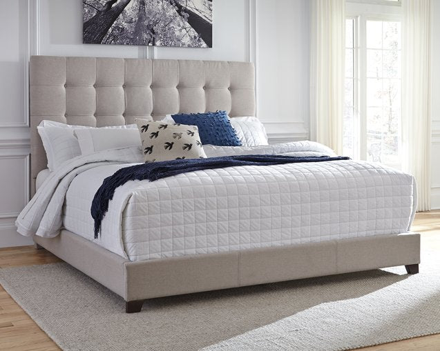 Dolante Upholstered Bed - World Furniture Gallery (Newark, CA)