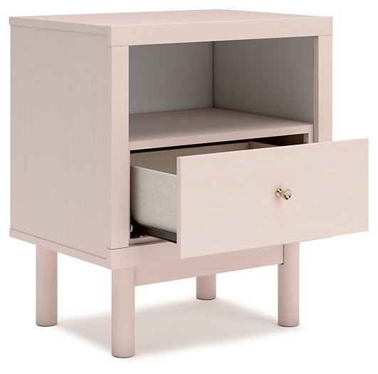 Wistenpine Nightstand - World Furniture Gallery (Newark, CA)