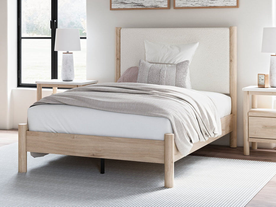 Cadmori Upholstered Bed - World Furniture Gallery (Newark, CA)