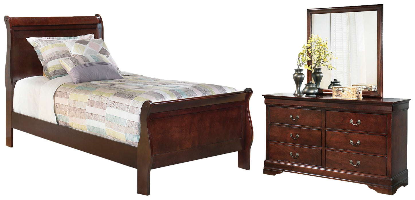 Alisdair Bedroom Set - World Furniture Gallery (Newark, CA)