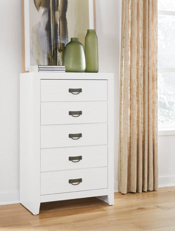 Binterglen Chest of Drawers - World Furniture Gallery (Newark, CA)