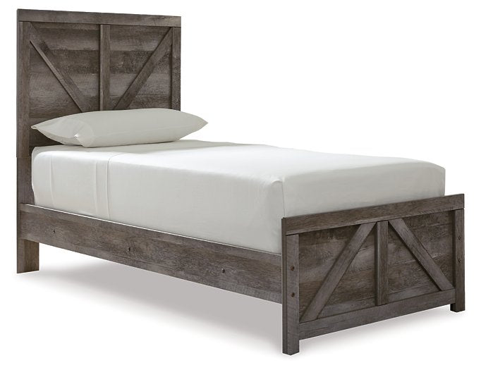 Wynnlow Crossbuck Bed - World Furniture Gallery (Newark, CA)