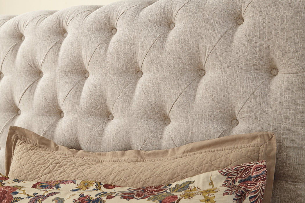 Willenburg Upholstered Bed - World Furniture Gallery (Newark, CA)