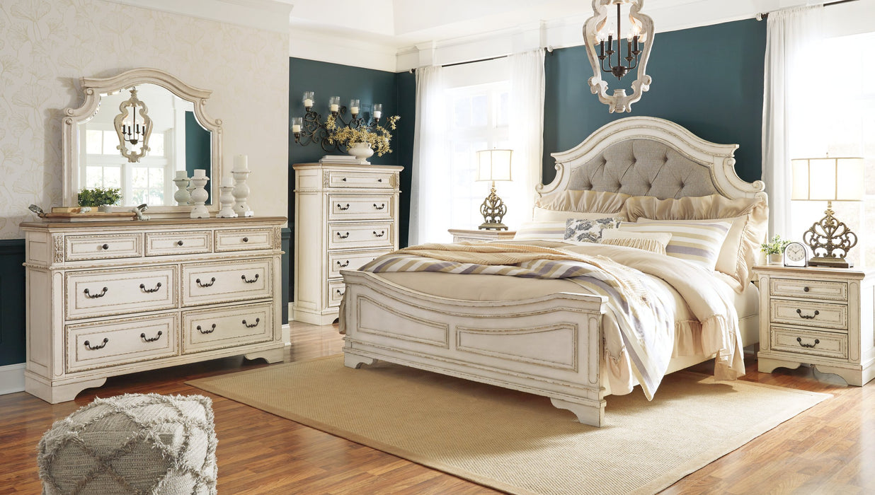 Realyn Upholstered Bed - World Furniture Gallery (Newark, CA)