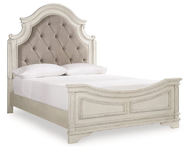 Realyn Bedroom Set - World Furniture Gallery (Newark, CA)