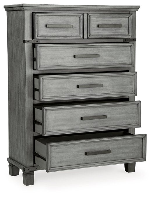 Russelyn Chest of Drawers - World Furniture Gallery (Newark, CA)