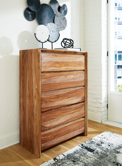 Dressonni Chest of Drawers - World Furniture Gallery (Newark, CA)