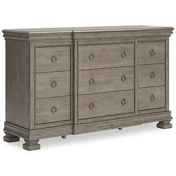 Lexorne Dresser - World Furniture Gallery (Newark, CA)