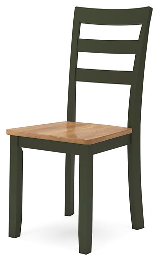 Gesthaven Dining Chair - World Furniture Gallery (Newark, CA)