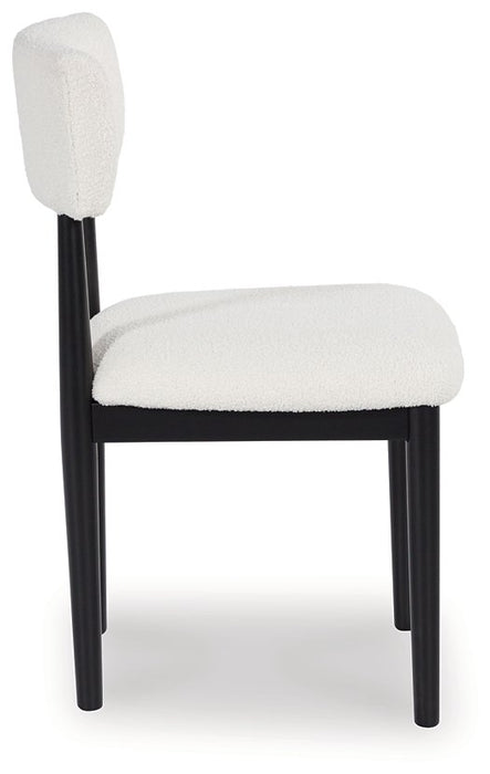 Xandrum Dining Chair - World Furniture Gallery (Newark, CA)