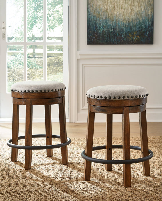 Valebeck Counter Height Stool - World Furniture Gallery (Newark, CA)