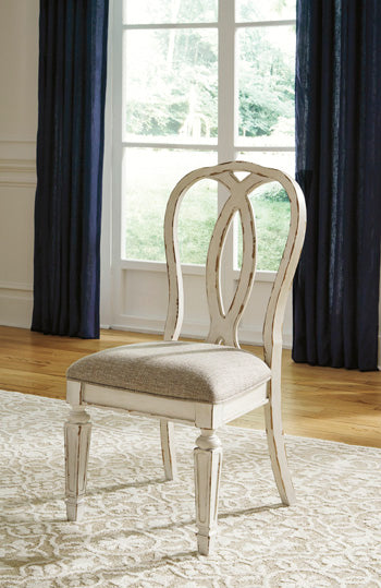 Realyn Dining Chair - World Furniture Gallery (Newark, CA)