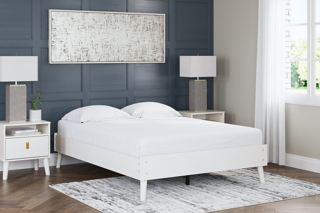 Aprilyn Bed - World Furniture Gallery (Newark, CA)