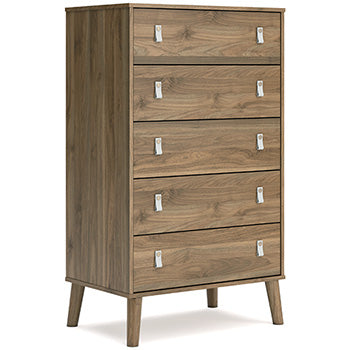 Aprilyn Chest of Drawers - World Furniture Gallery (Newark, CA)