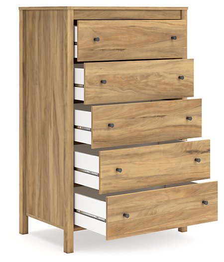 Bermacy Chest of Drawers - World Furniture Gallery (Newark, CA)