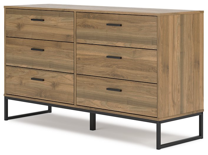 Deanlow Dresser - World Furniture Gallery (Newark, CA)