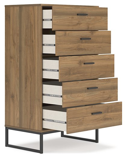 Deanlow Chest of Drawers - World Furniture Gallery (Newark, CA)