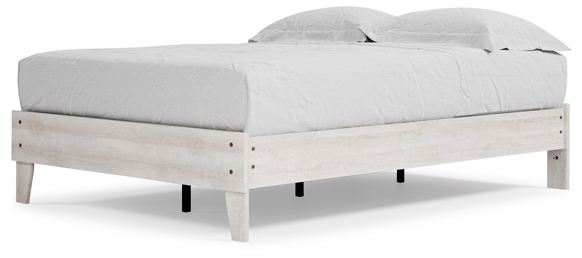 Shawburn Crossbuck Panel Bed - World Furniture Gallery (Newark, CA)