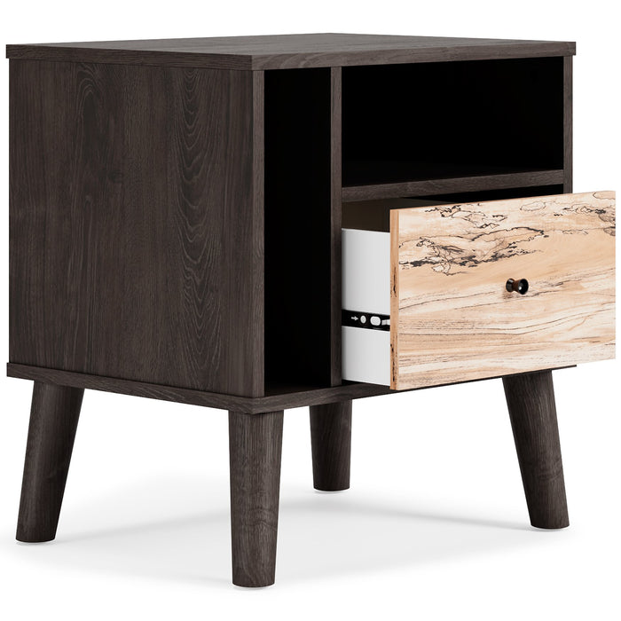 Piperton Nightstand - World Furniture Gallery (Newark, CA)