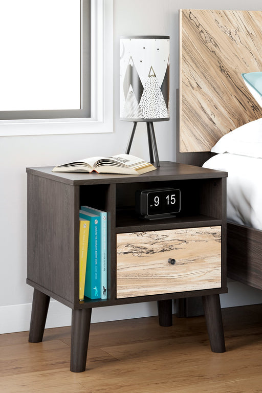 Piperton Nightstand - World Furniture Gallery (Newark, CA)